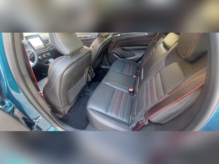 Renault Arkana 1.6 hybri 145cv foto 12